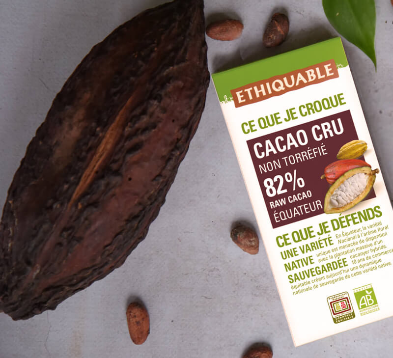 Chocolat noir bio 82% cacao cru issu du Commerce Equitable I Ethiquable Chocolat noir bio 82% cacao cru issu du Commerce Equitable I Ethiquable