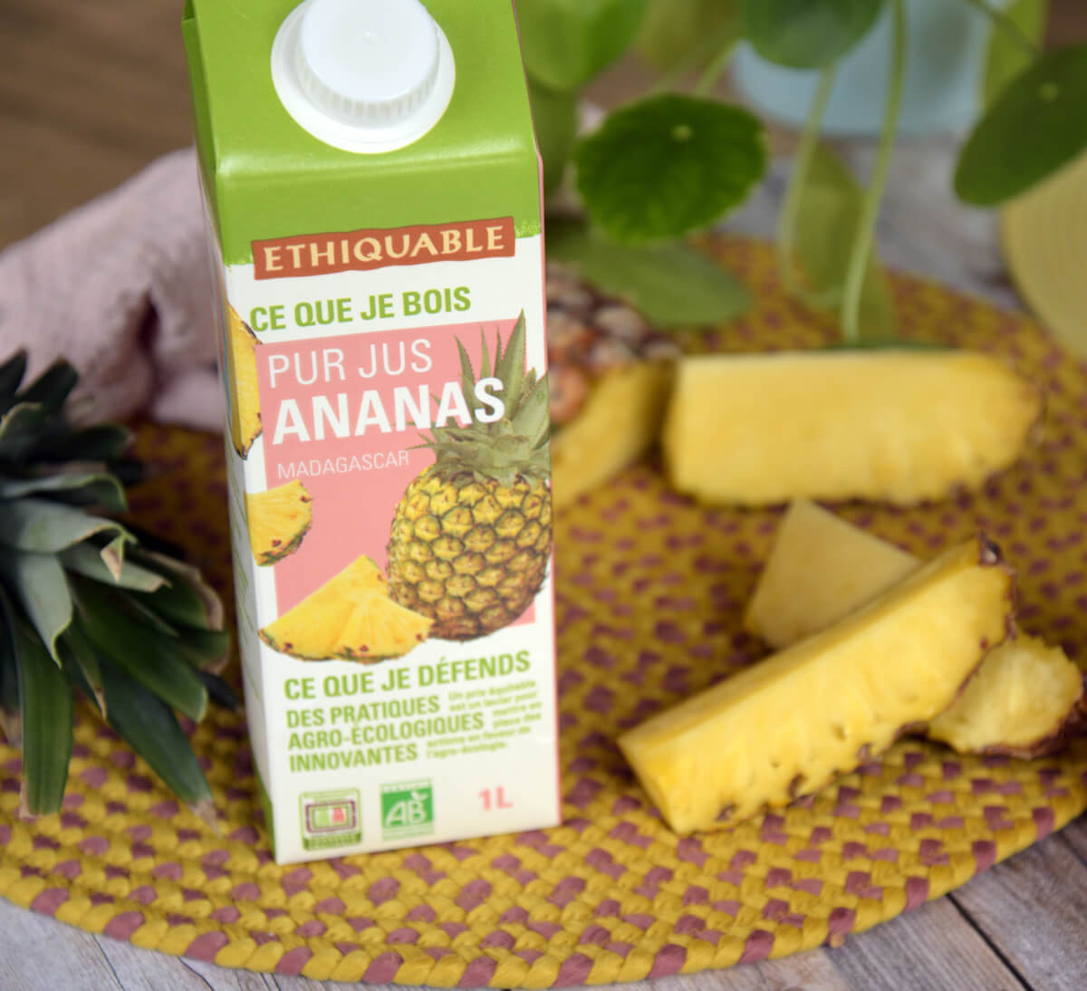 Ethiquable - pur jus ananas bio et issu du commerce équitable de Madagascar