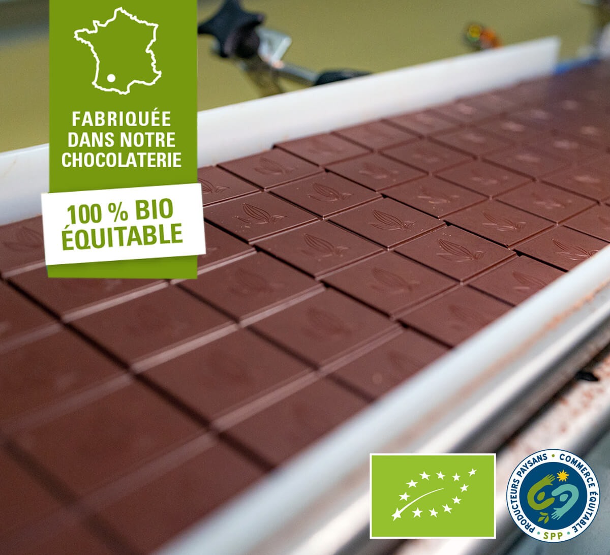 Cette tablette de chocolat noir 88% de Côte d'Ivoire est fabriquée dans notre chocolaterie 100% équitable et bio du Gers. Cette tablette de chocolat noir 88% de Côte d'Ivoire est fabriquée dans notre chocolaterie 100% équitable et bio du Gers.
