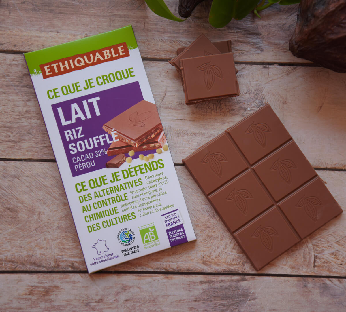 Tablette de chocolat au lait et riz soufflé bio et équitable Tablette de chocolat au lait et riz soufflé bio et équitable