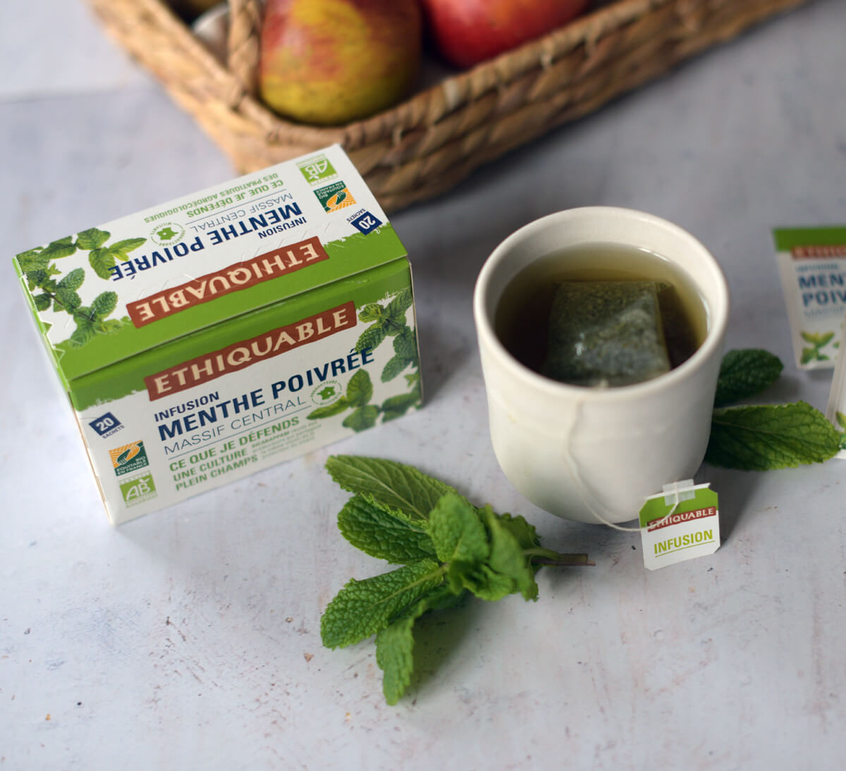 Boîte Infusion bio à la menthe poivrée du Massif Central issue du commerce équitable