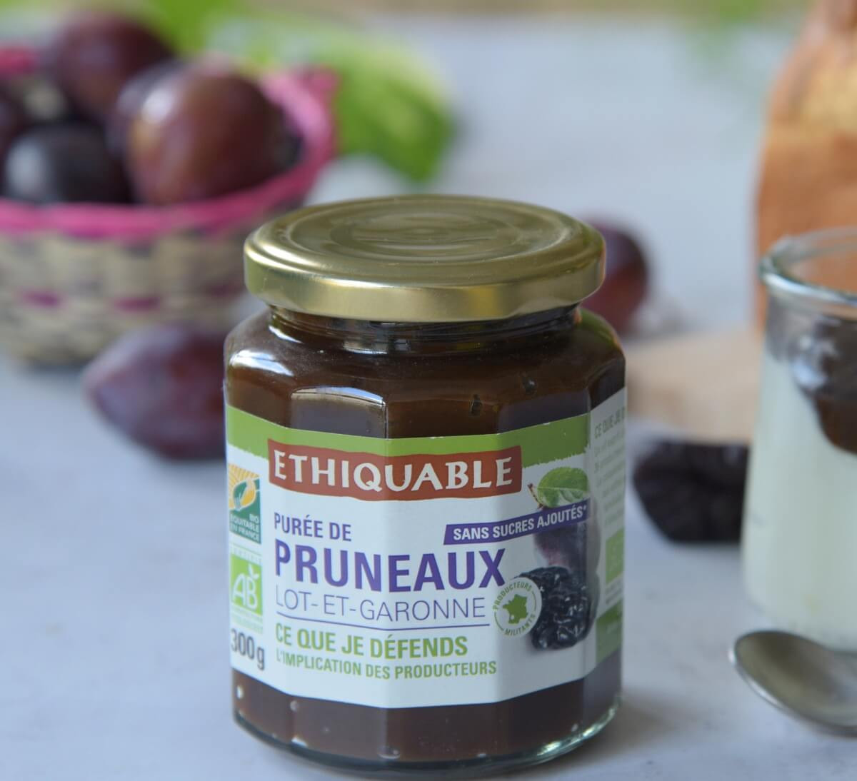 Pot de purée de pruneaux français sans sucres ajoutés, bio et équitable