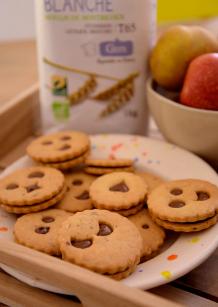 Biscuits fourrés au chocolat pour les enfants