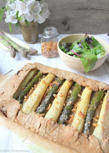 Tarte rustique à l'huile d'olive et parmesan