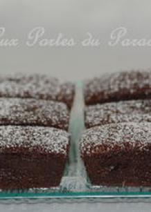 Financiers extra moelleux au Chocolat éclats de fèves de cacao & au Miel