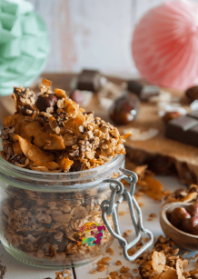 Granola dattes et chocolat