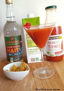 Cocktail Rhum et jus de tomate